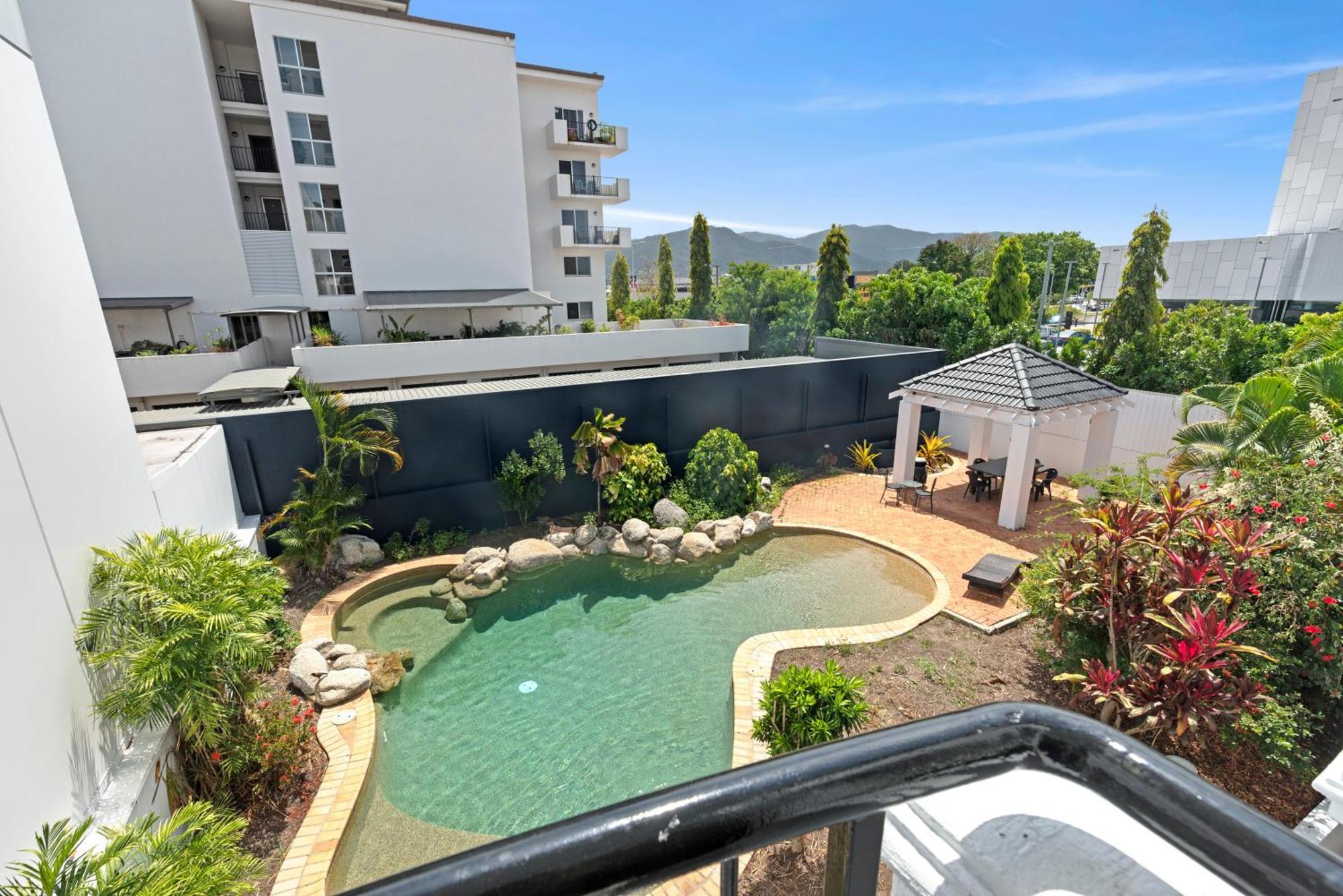 Villa Vaucluse Apartments Cairns Eksteriør billede